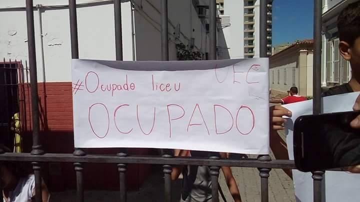 Sobre a determinação da justiça sobre "retorno" das aulas nas escolas ocupadas na cidade de Campos-RJ