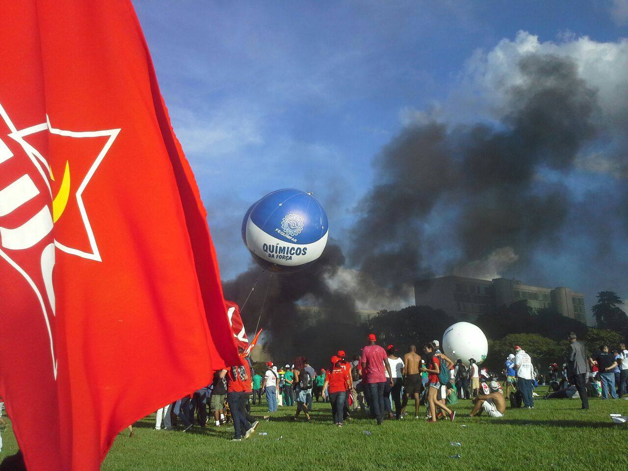 Imagens Ato em Brasilia dia 24 de Maio/2017