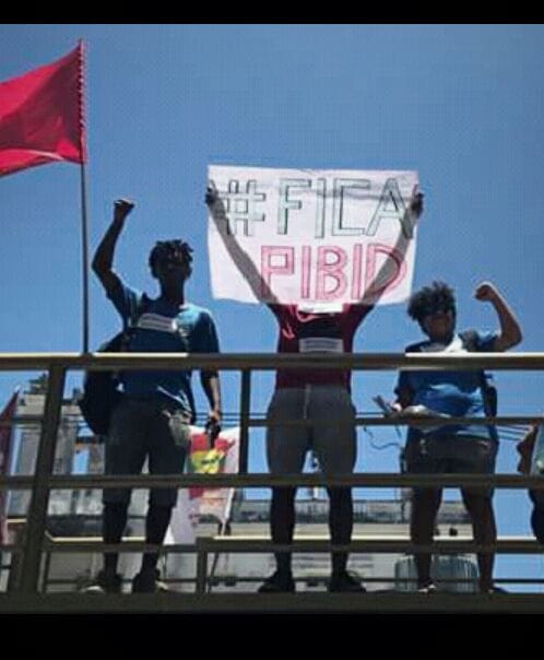 Avança PIBID! Contra a residência pedagógica!