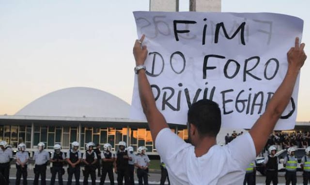 Sobre o foro privilegiado, o populismo penal e as tarefas da esquerda